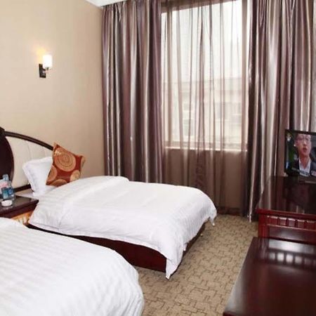 Rongfu Hotel ฉางซา ภายนอก รูปภาพ